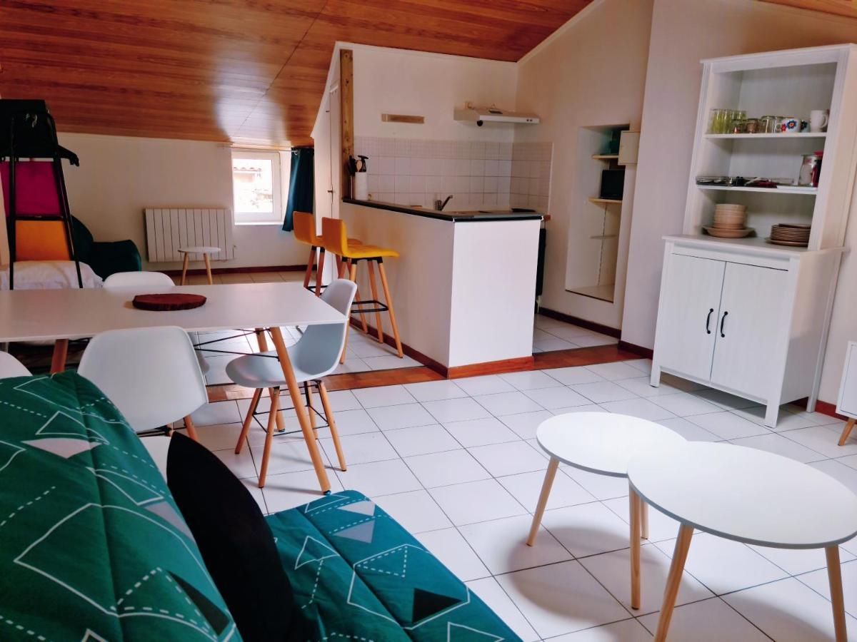 Appartement -LE 3- Studio centre de Millau lumineux Extérieur photo